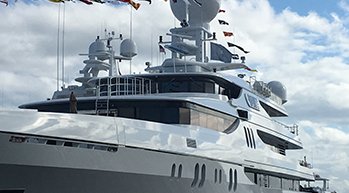 MARITIME VSAT ANTENNAS & SOLUTIONS